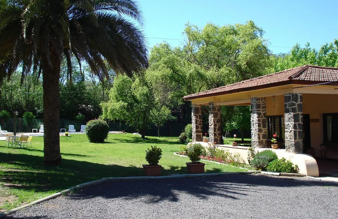Las Acacias - Posada de Campo-1